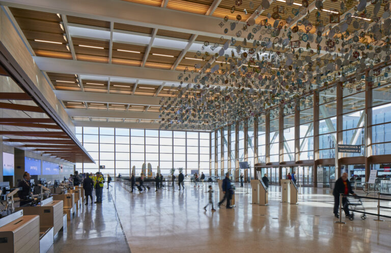 The Top 3 Design Trends in Airport Luxury Lounges