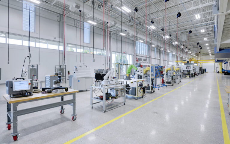 Blending Higher Education and Advanced Manufacturing