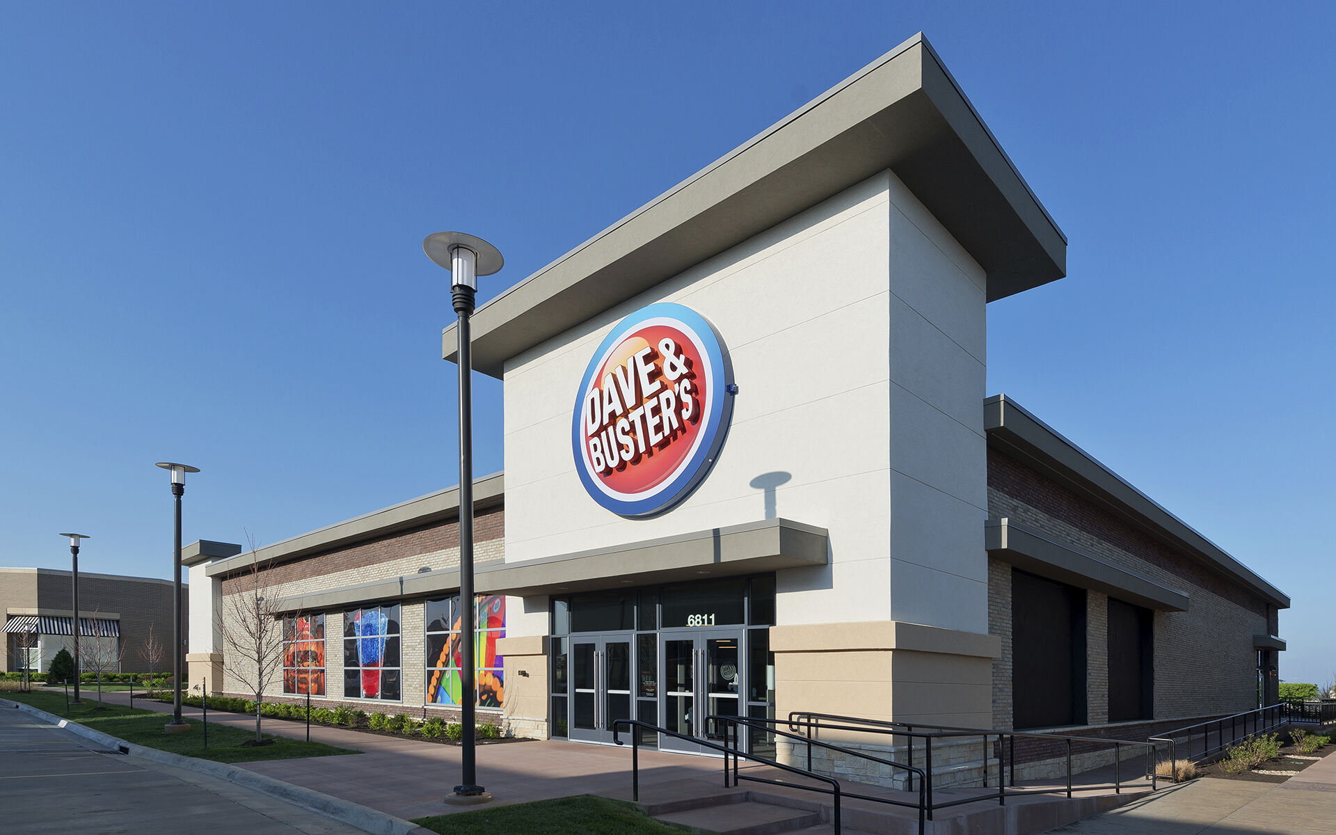Dave & Buster’s