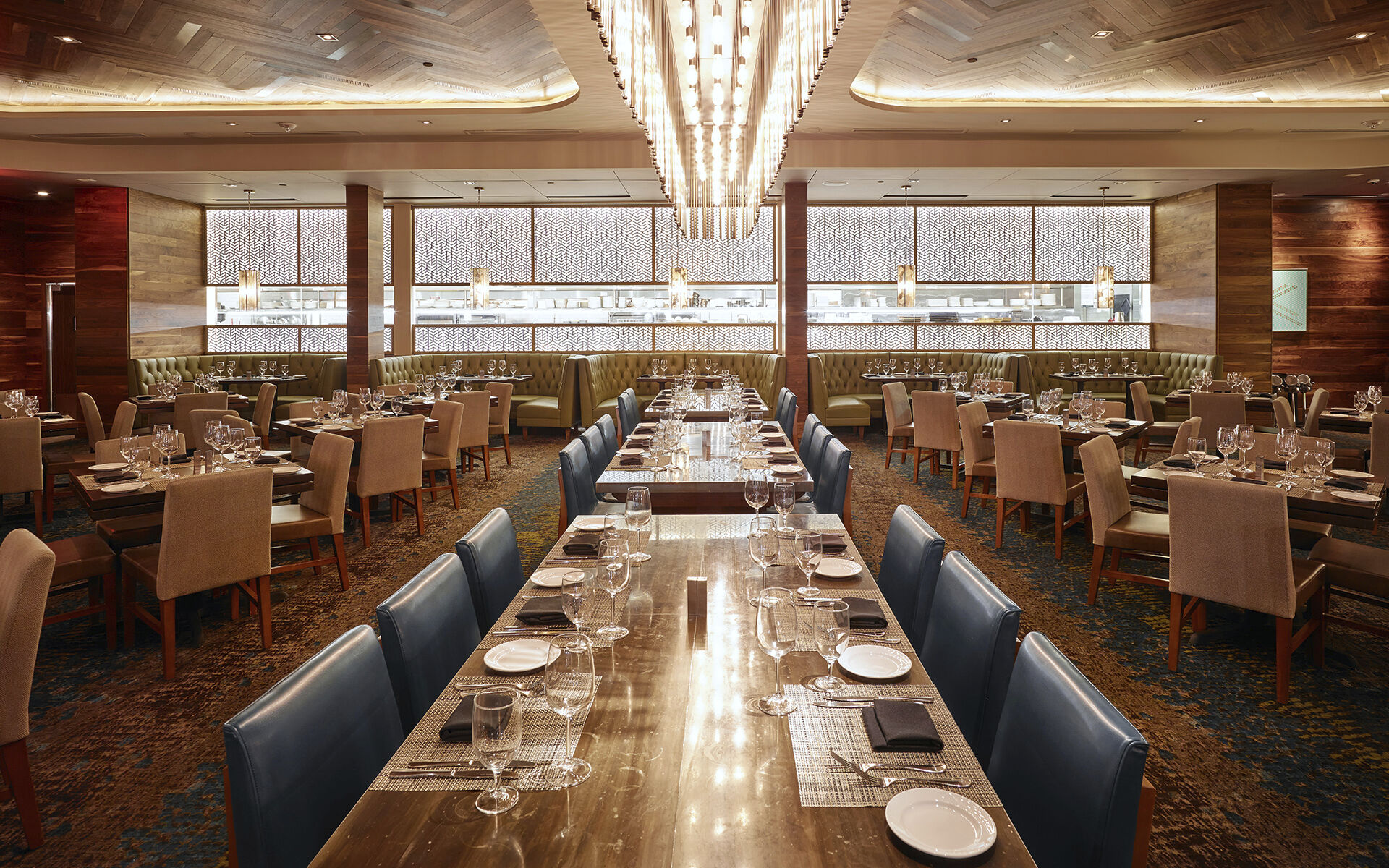 Del Frisco Double Eagle Steakhouse Building Renovation