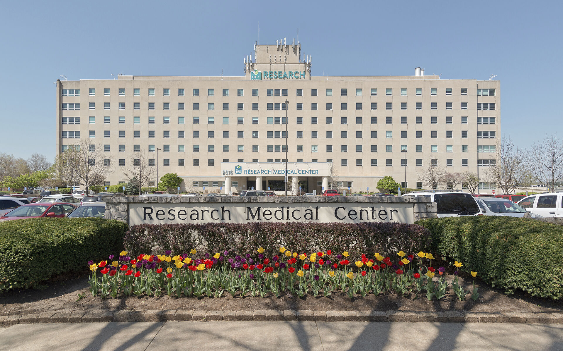 Research Medical Center AHU Replacement