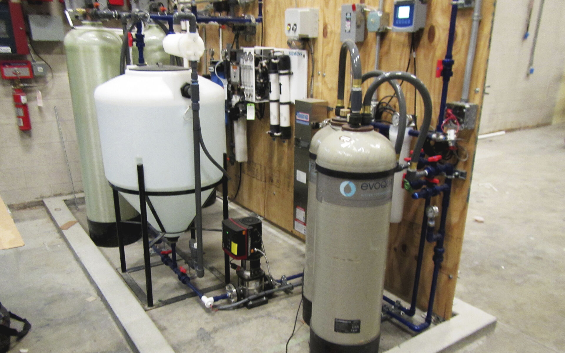 XenoTech Research Laboratory Renovation