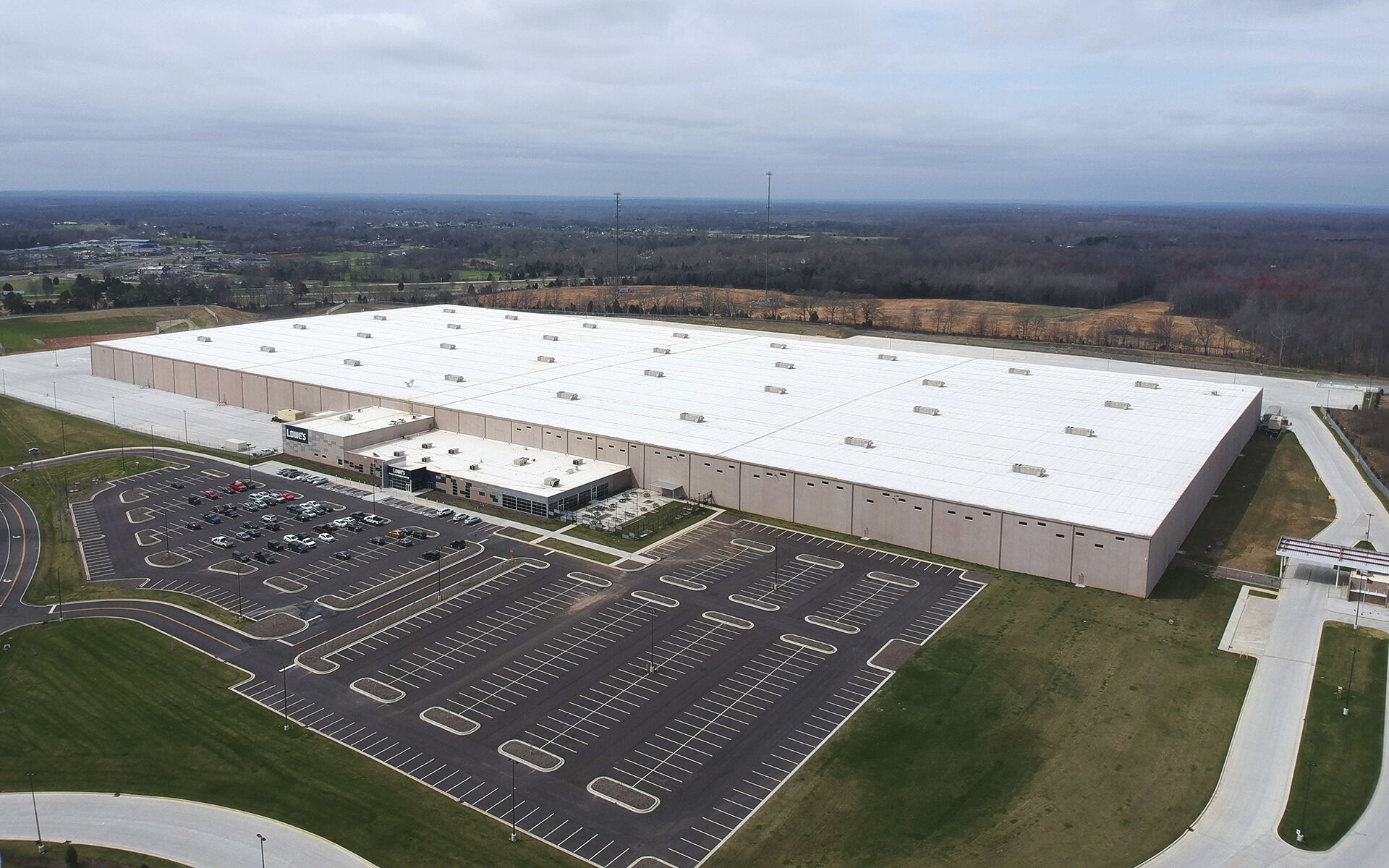 Lowe’s e-Commerce Distribution Center