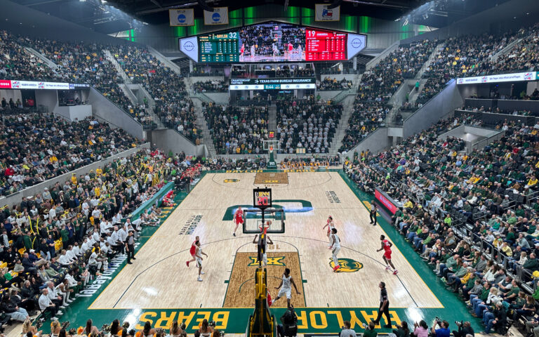 Paul & Alejandra Foster Pavilion – Baylor University
